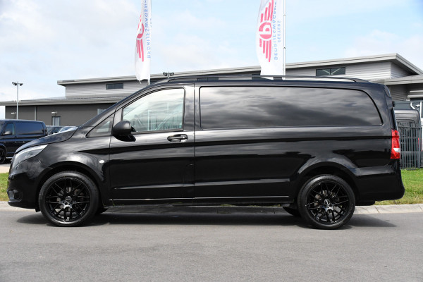 Mercedes-Benz Vito 116 CDI L2 Black Edition Cruise, Camera, Carplay, 164pk, Automaat, Sensoren, Trekhaak, Multimedia, LED, Stoelverwarming, Uniek!