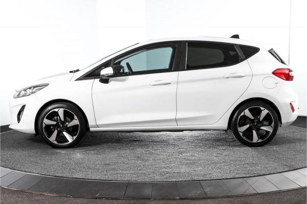 Ford Fiesta 1.1 85 PK Trend | Stoelverwarming | PDC | App.Connect | Airco | Trekhaak | LM 17" |