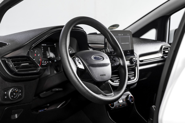 Ford Fiesta 1.1 85 PK Trend | Stoelverwarming | PDC | App.Connect | Airco | Trekhaak | LM 17" |