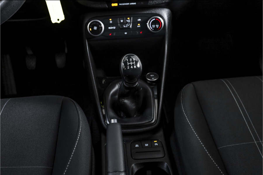Ford Fiesta 1.1 85 PK Trend | Stoelverwarming | PDC | App.Connect | Airco | Trekhaak | LM 17" |