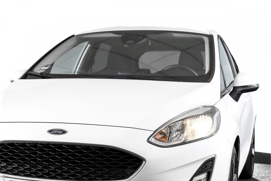 Ford Fiesta 1.1 85 PK Trend | Stoelverwarming | PDC | App.Connect | Airco | Trekhaak | LM 17" |