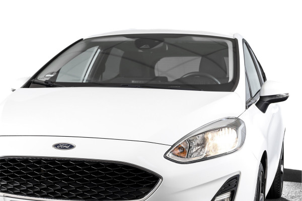 Ford Fiesta 1.1 85 PK Trend | Stoelverwarming | PDC | App.Connect | Airco | Trekhaak | LM 17" |
