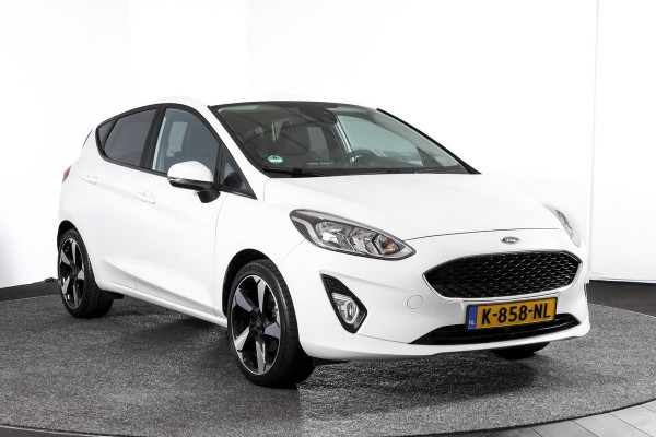 Ford Fiesta 1.1 85 PK Trend | Stoelverwarming | PDC | App.Connect | Airco | Trekhaak | LM 17" |