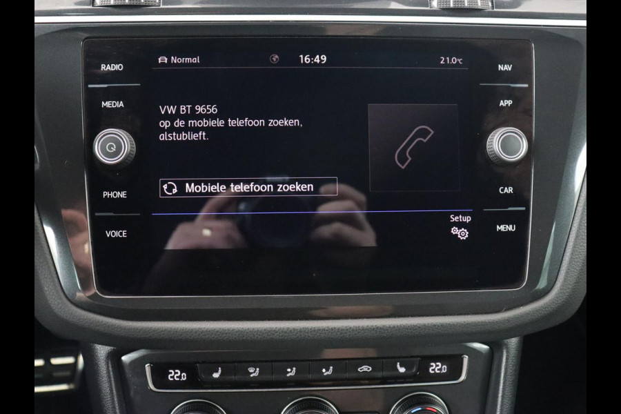 Volkswagen Tiguan 1.4 TSI R Line | Stoelverwarming | Adaptief LED | Camera | Adaptive cruise | Park Assist | Navigatie | Keyless | Virtual Cockpit