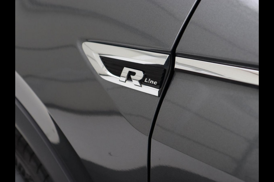 Volkswagen Tiguan 1.4 TSI R Line | Stoelverwarming | Adaptief LED | Camera | Adaptive cruise | Park Assist | Navigatie | Keyless | Virtual Cockpit