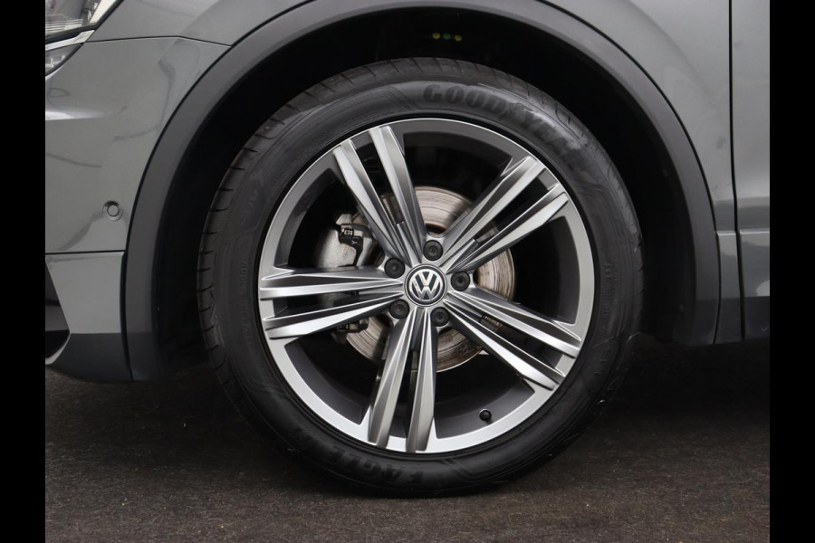 Volkswagen Tiguan 1.4 TSI R Line | Stoelverwarming | Adaptief LED | Camera | Adaptive cruise | Park Assist | Navigatie | Keyless | Virtual Cockpit