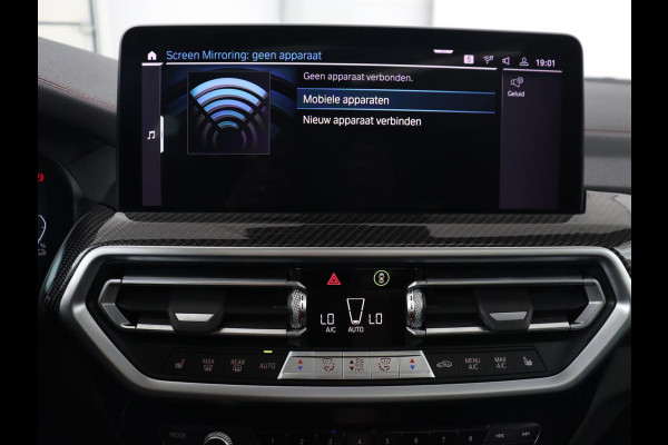 BMW X3 xDrive30e M Sport | Panoramadak | Leder | Head-Up | LaserLight | Trekhaak | Stoelverwarming | Camera | Carplay | Live Cockpit | Sportstoelen | Navigatie | Individual Lak | PHEV | Plug In