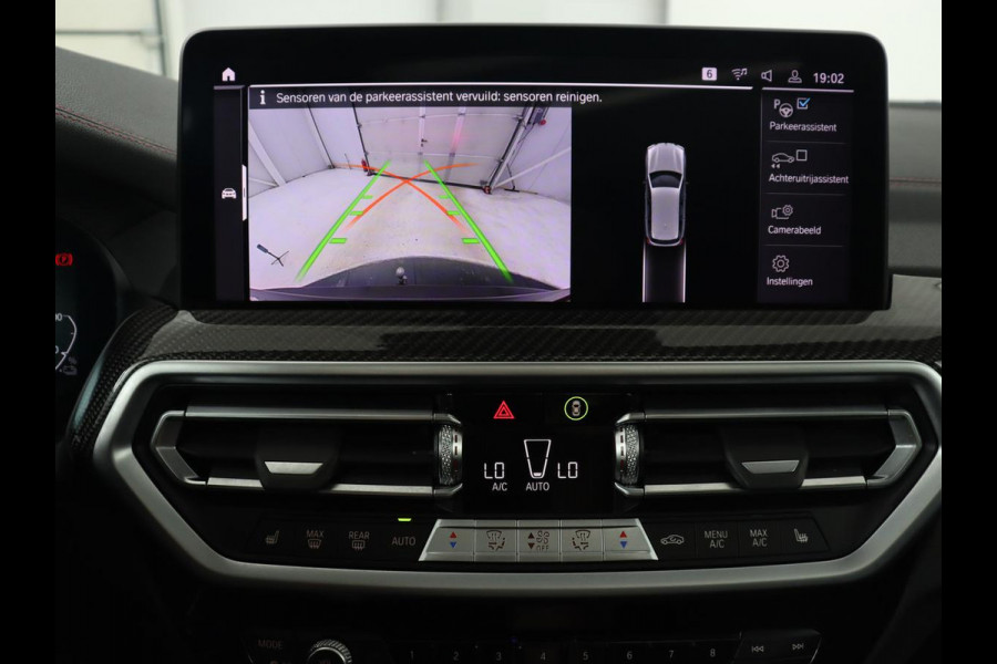 BMW X3 xDrive30e M Sport | Panoramadak | Leder | Head-Up | LaserLight | Trekhaak | Stoelverwarming | Camera | Carplay | Live Cockpit | Sportstoelen | Navigatie | Individual Lak | PHEV | Plug In