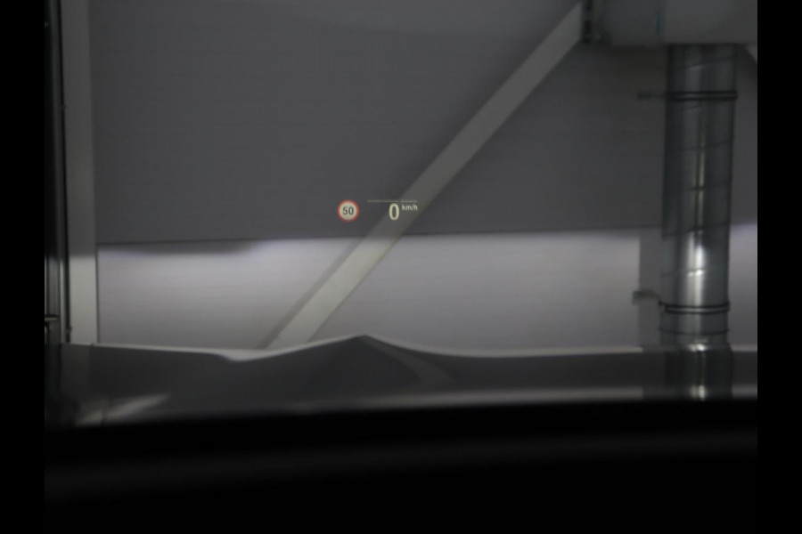 BMW X3 xDrive30e M Sport | Panoramadak | Leder | Head-Up | LaserLight | Trekhaak | Stoelverwarming | Camera | Carplay | Live Cockpit | Sportstoelen | Navigatie | Individual Lak | PHEV | Plug In