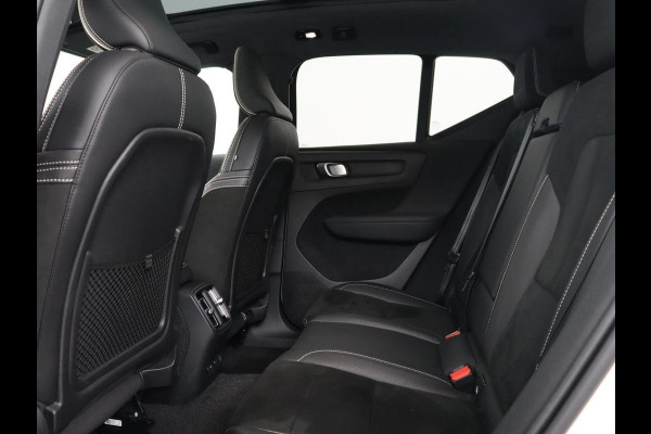 Volvo XC40 Recharge P8 AWD R-Design | Panoramadak | 360 Camera | Harman/Kardon | Stoel & stuurverwarming | Adaptive cruise | Leder/Alcantara | Carplay | Navigatie