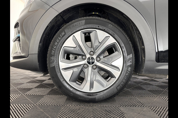 Kia e-Niro DynamicPlusLine 64 kWh (INCL-BTW) Aut.*PANO | LEATHER-FABRIC | FULL-LED | NAVI-FULLMAP | DAB+ | ADAPT.CRUISE | CAMERA | HEATED-COMFORTSEATS | KEYLESS | DIGI-COCKPIT | SHIFT-PADDLES | CARPLAY | LANE-ASSIST | 17"ALU*