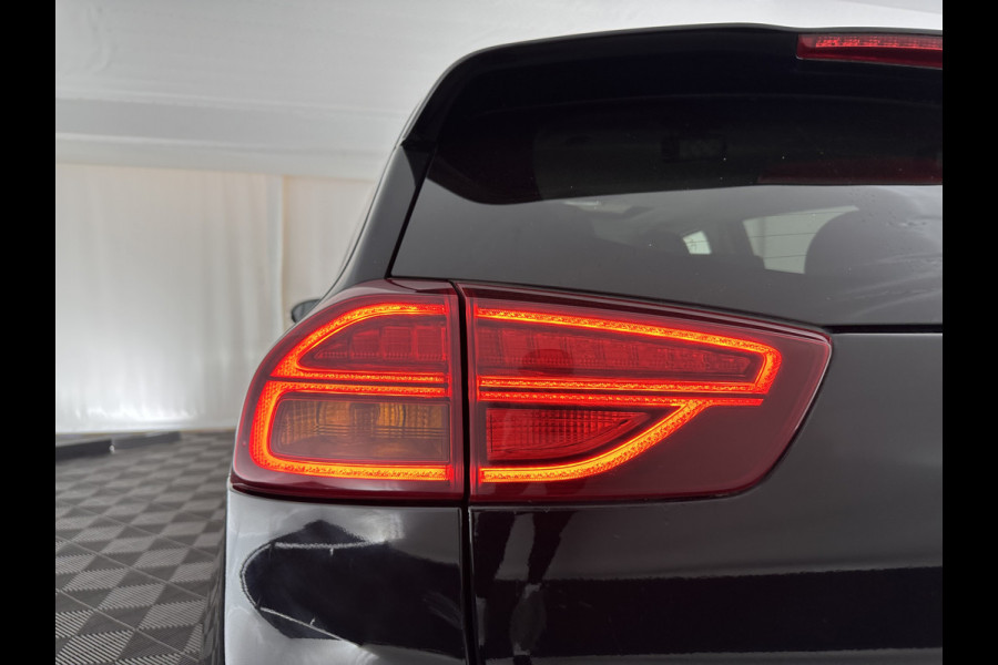Kia e-Niro DynamicPlusLine 64 kWh (INCL-BTW) Aut.*PANO | LEATHER-FABRIC | FULL-LED | NAVI-FULLMAP | DAB+ | ADAPT.CRUISE | CAMERA | HEATED-COMFORTSEATS | KEYLESS | DIGI-COCKPIT | SHIFT-PADDLES | CARPLAY | LANE-ASSIST | 17"ALU*