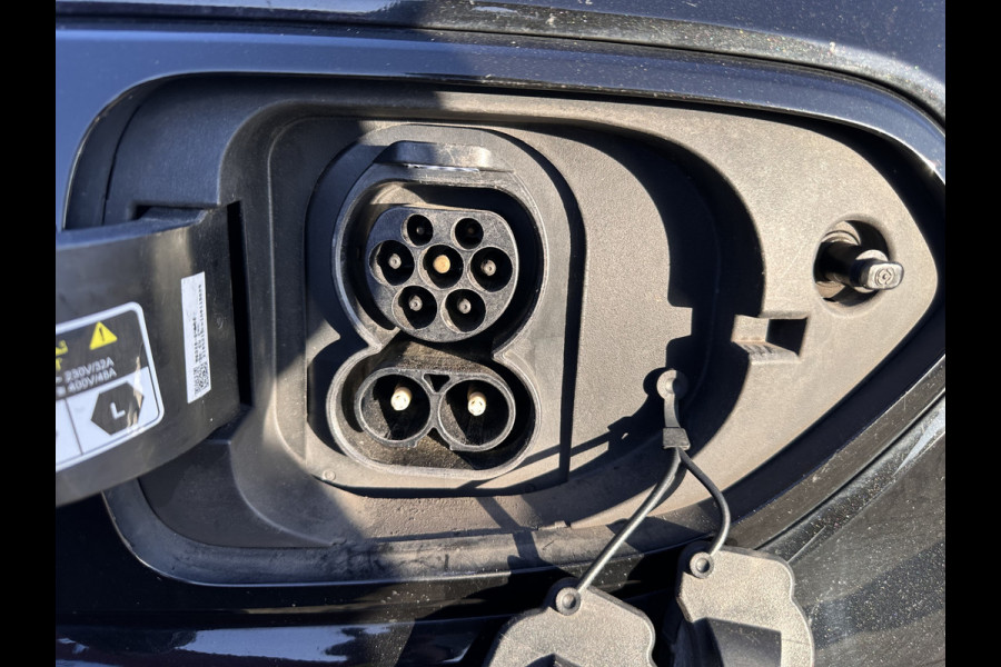 Kia e-Niro DynamicPlusLine 64 kWh (INCL-BTW) Aut.*PANO | LEATHER-FABRIC | FULL-LED | NAVI-FULLMAP | DAB+ | ADAPT.CRUISE | CAMERA | HEATED-COMFORTSEATS | KEYLESS | DIGI-COCKPIT | SHIFT-PADDLES | CARPLAY | LANE-ASSIST | 17"ALU*