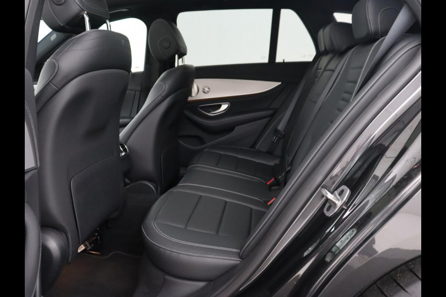 Mercedes-Benz E-Klasse 300e Business Solution AMG | Panoramadak | Burmester | Trekhaak | Head-Up | 360 Camera | Memory | Nappaleder | Matrix LED | Stoelverwarming | Widescreen | PHEV | Plug In