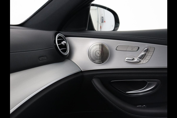 Mercedes-Benz E-Klasse 300e Business Solution AMG | Panoramadak | Burmester | Trekhaak | Head-Up | 360 Camera | Memory | Nappaleder | Matrix LED | Stoelverwarming | Widescreen | PHEV | Plug In