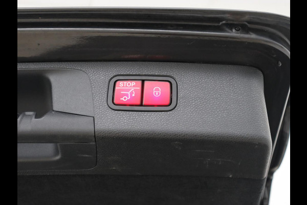Mercedes-Benz E-Klasse 300e Business Solution AMG | Panoramadak | Burmester | Trekhaak | Head-Up | 360 Camera | Memory | Nappaleder | Matrix LED | Stoelverwarming | Widescreen | PHEV | Plug In