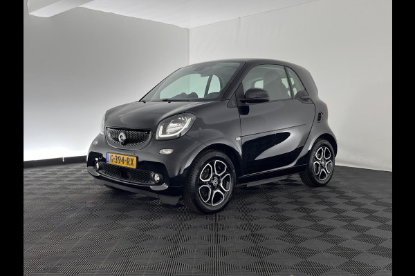 Smart Fortwo EQ Business Solution 18 kWh [ 3-Fase ] Aut. *PANO | FULL-LEATHER | NAVI-FULLMAP | CAMERA | HEATED-COMFORTSEATS | AIRCO | CRUISE | AMBIENT-LIGHT | 15''ALU*