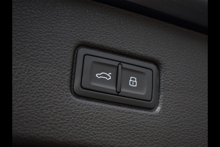 Audi Q7 60 TFSI e QUATTRO PRO LINE S COMPETITION | S-SEATS | PANORAMADAK | ADAPTIVE CRUISE | TREKHAAK | HEAD-UP | AMBIANCE INTERIEUR | S