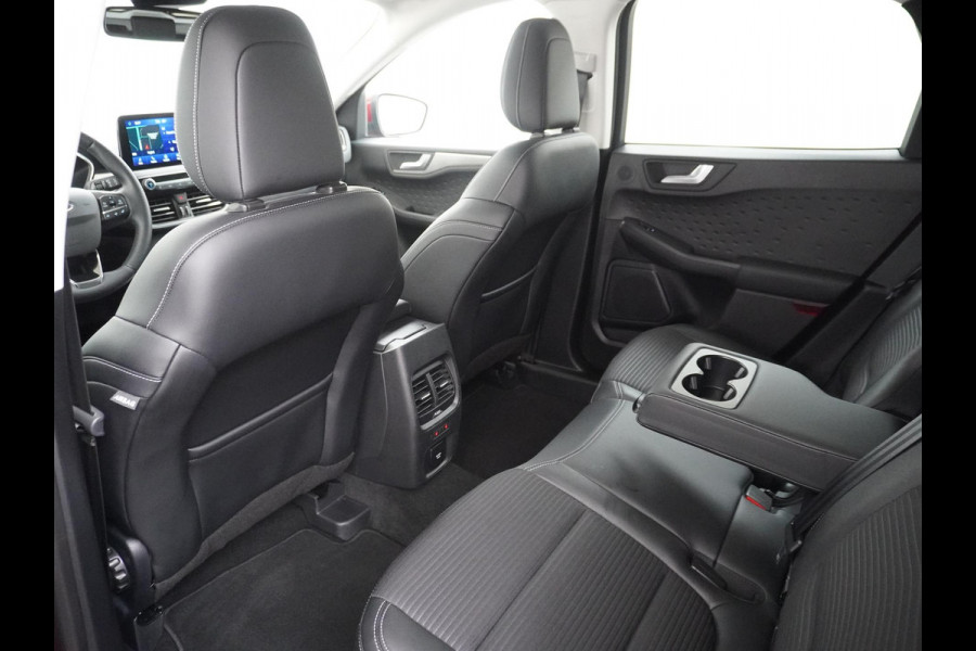 Ford Kuga 2.5 Titanium X PHEV Plug-In Hybrid Camera | B&O Audio | Stoel- & Stuurverwarming | Elektrische Kofferbak | Rijklaar met 12 mnd BOVAG Garantie