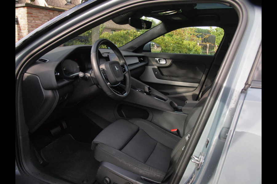 Polestar 2 Long Range Dual Motor Launch Edition 78kWh | Panoramadak | Camera | Harman Kardon | Trekhaak | Apple Carplay |