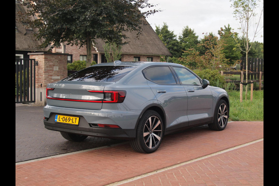 Polestar 2 Long Range Dual Motor Launch Edition 78kWh | Panoramadak | Camera | Harman Kardon | Trekhaak | Apple Carplay |