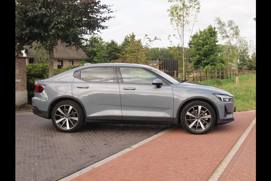 Polestar 2 Long Range Dual Motor Launch Edition 78kWh | Panoramadak | Camera | Harman Kardon | Trekhaak | Apple Carplay |