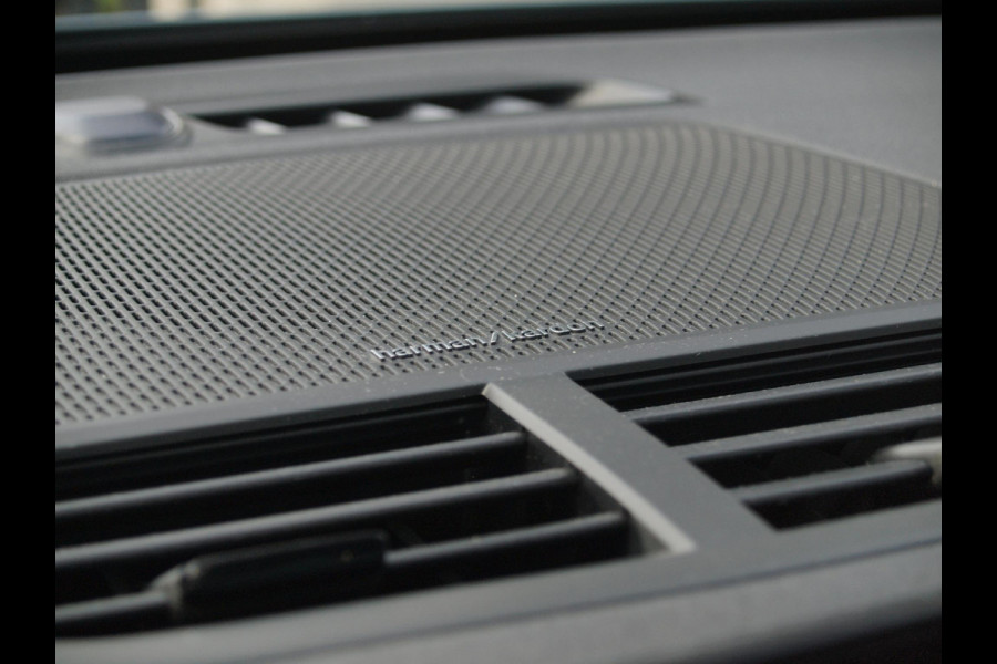 Polestar 2 Long Range Dual Motor Launch Edition 78kWh | Panoramadak | Camera | Harman Kardon | Trekhaak | Apple Carplay |