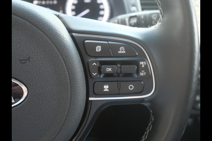 Kia Niro 1.6 GDi Hybrid BusinessLine | Trekhaak | Stoel/Stuur verwarming |
