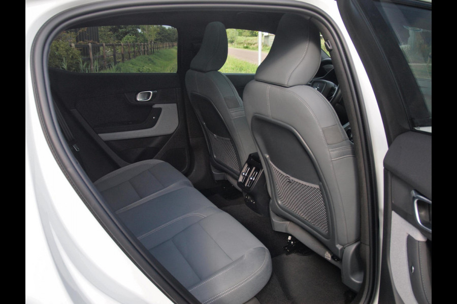 Polestar 2 Long Range Dual Motor 78 kWh | Panoramadak | Harman Kardon | Camera | Apple Carplay |