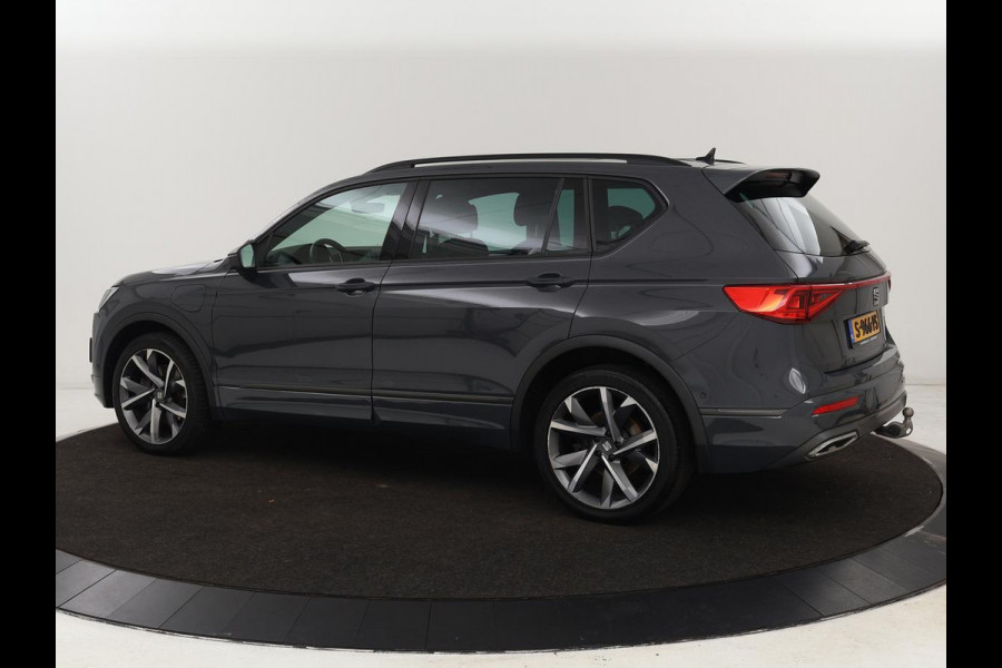Seat Tarraco 1.4 TSI eHybrid PHEV FR Business Intens | Panoramadak | Leder | Trekhaak | Stoel & stuurverwarming | 360 Camera | Carplay | 20'' | Achterbankverwarming | Keyless | Plug In