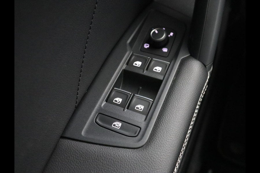 Seat Tarraco 1.4 TSI eHybrid PHEV FR Business Intens | Panoramadak | Leder | Trekhaak | Stoel & stuurverwarming | 360 Camera | Carplay | 20'' | Achterbankverwarming | Keyless | Plug In