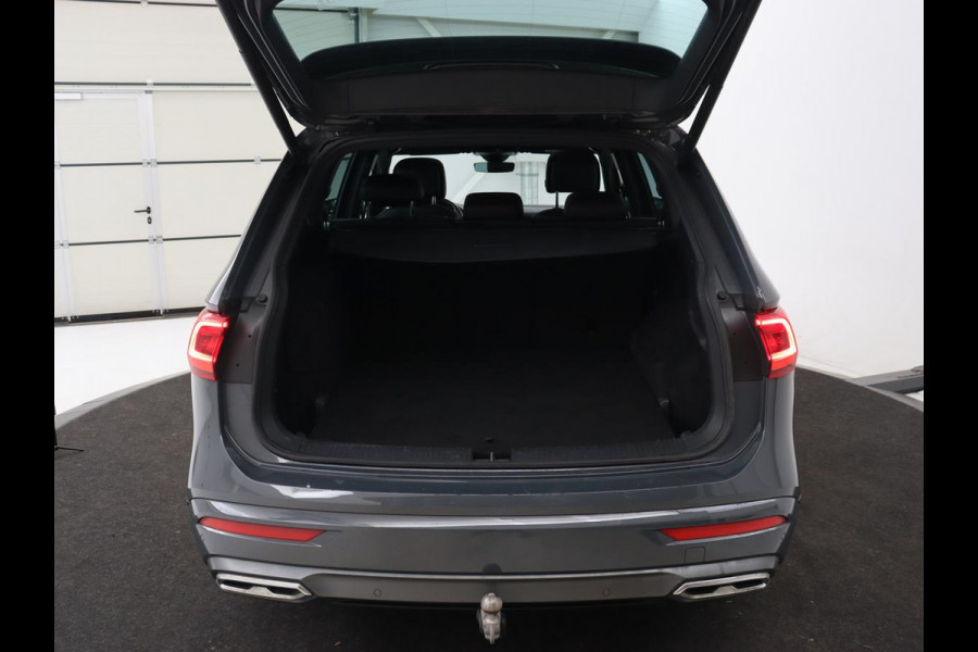 Seat Tarraco 1.4 TSI eHybrid PHEV FR Business Intens | Panoramadak | Leder | Trekhaak | Stoel & stuurverwarming | 360 Camera | Carplay | 20'' | Achterbankverwarming | Keyless | Plug In
