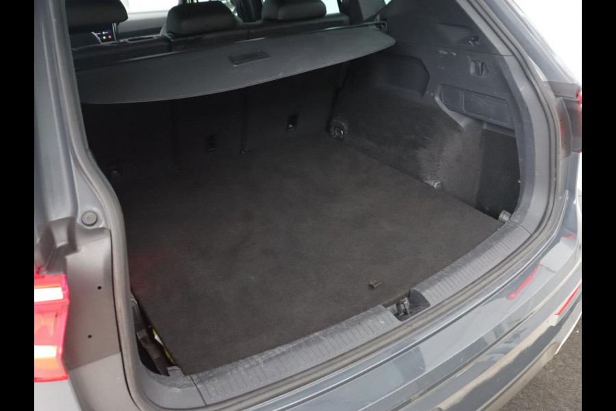 Seat Tarraco 1.4 TSI eHybrid PHEV FR Business Intens | Panoramadak | Leder | Trekhaak | Stoel & stuurverwarming | 360 Camera | Carplay | 20'' | Achterbankverwarming | Keyless | Plug In