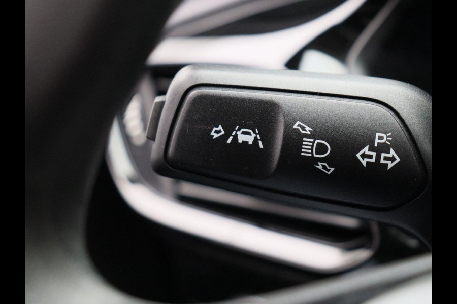 Ford Fiesta 1.1 Trend * Origineel Nederlands * Carplay Lane assist