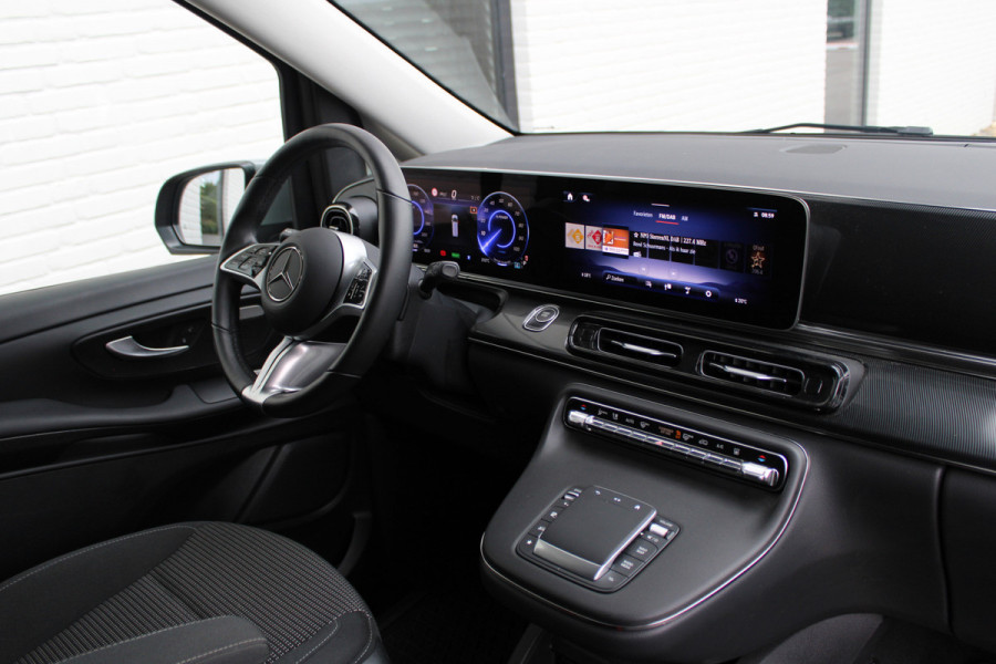 Mercedes-Benz Eqv 300 L2 / New Model / 7-Persoons / Led / Camera / Distronic / NIEUWSTAAT