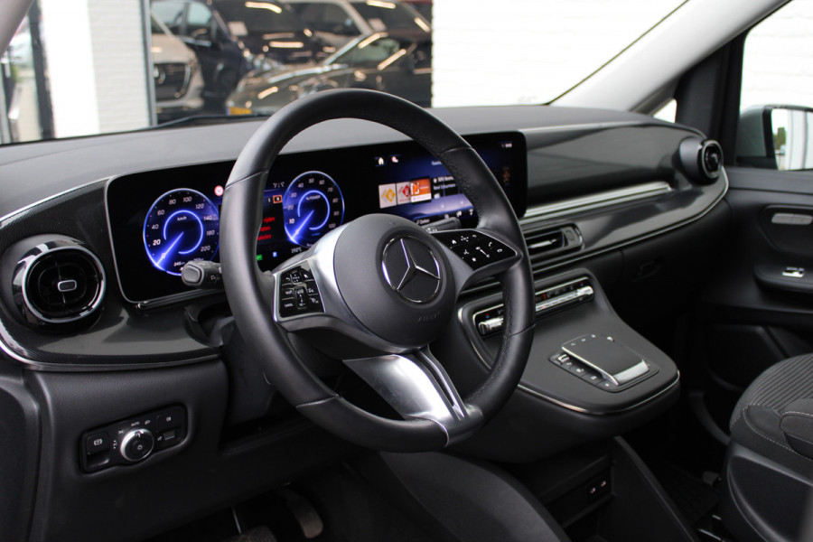 Mercedes-Benz Eqv 300 L2 / New Model / 7-Persoons / Led / Camera / Distronic / NIEUWSTAAT