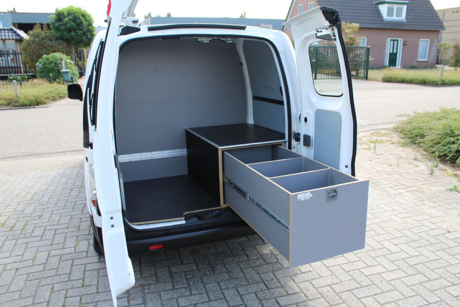 Nissan E-NV200 Optima 40 kWh ✓ snellader ✓ 1e eigenaar ✓  koopaccu ✓ kasten inbouw
