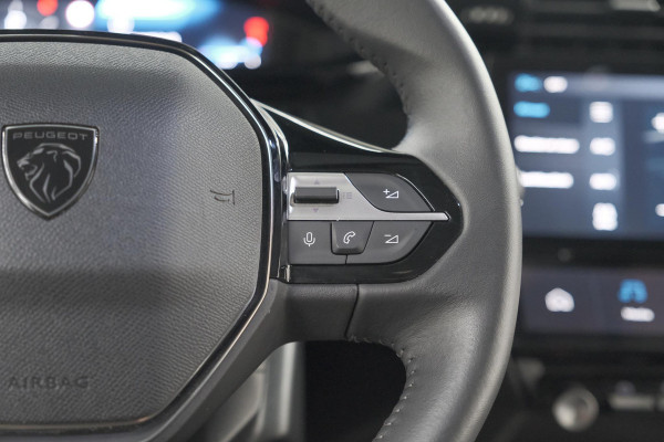Peugeot 408 PureTech Allure 130 EAT8 | 360 Camera | RGR Comfortstoelen | Adaptieve Cruise Control | Apple Carplay | Pack Winter