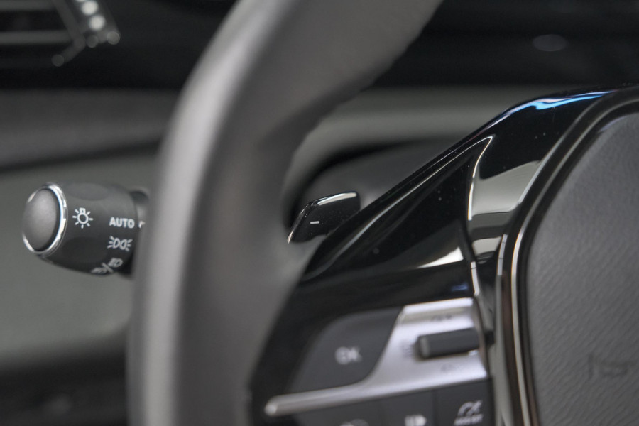 Peugeot 408 PureTech Allure 130 EAT8 | 360 Camera | RGR Comfortstoelen | Adaptieve Cruise Control | Apple Carplay | Pack Winter