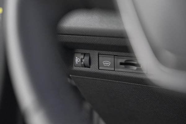 Peugeot 408 PureTech Allure 130 EAT8 | 360 Camera | RGR Comfortstoelen | Adaptieve Cruise Control | Apple Carplay | Pack Winter