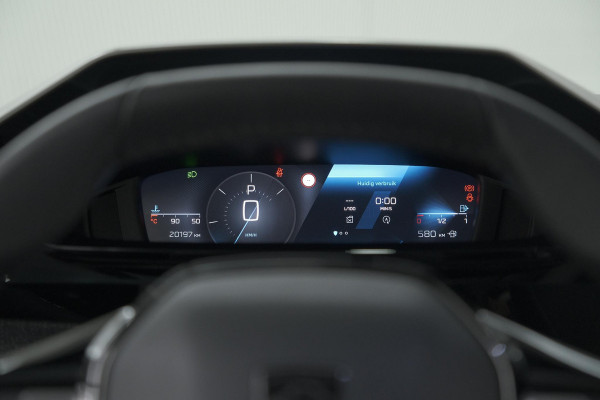 Peugeot 408 PureTech Allure 130 EAT8 | 360 Camera | RGR Comfortstoelen | Adaptieve Cruise Control | Apple Carplay | Pack Winter