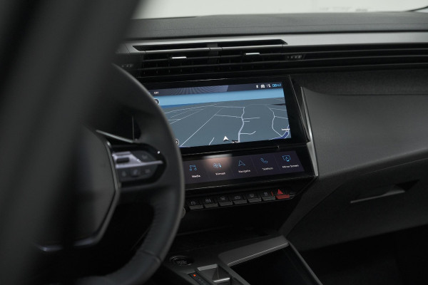 Peugeot 408 PureTech Allure 130 EAT8 | 360 Camera | RGR Comfortstoelen | Adaptieve Cruise Control | Apple Carplay | Pack Winter