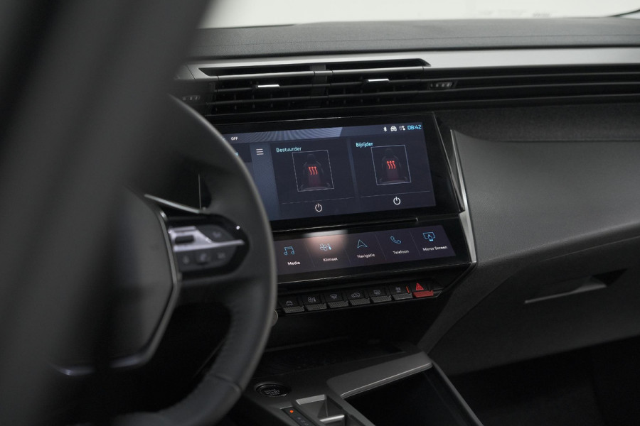 Peugeot 408 PureTech Allure 130 EAT8 | 360 Camera | RGR Comfortstoelen | Adaptieve Cruise Control | Apple Carplay | Pack Winter