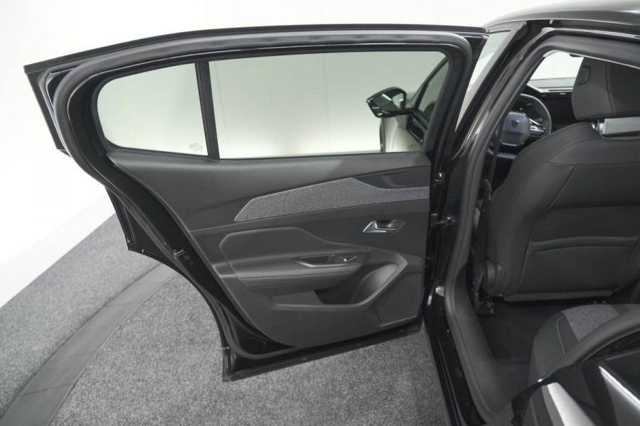 Peugeot 408 PureTech Allure 130 EAT8 | 360 Camera | RGR Comfortstoelen | Adaptieve Cruise Control | Apple Carplay | Pack Winter