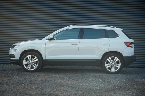 Škoda Karoq 1.5 TSI ACT Style Business / Pano / Trekhaak / Adaptive Cruise