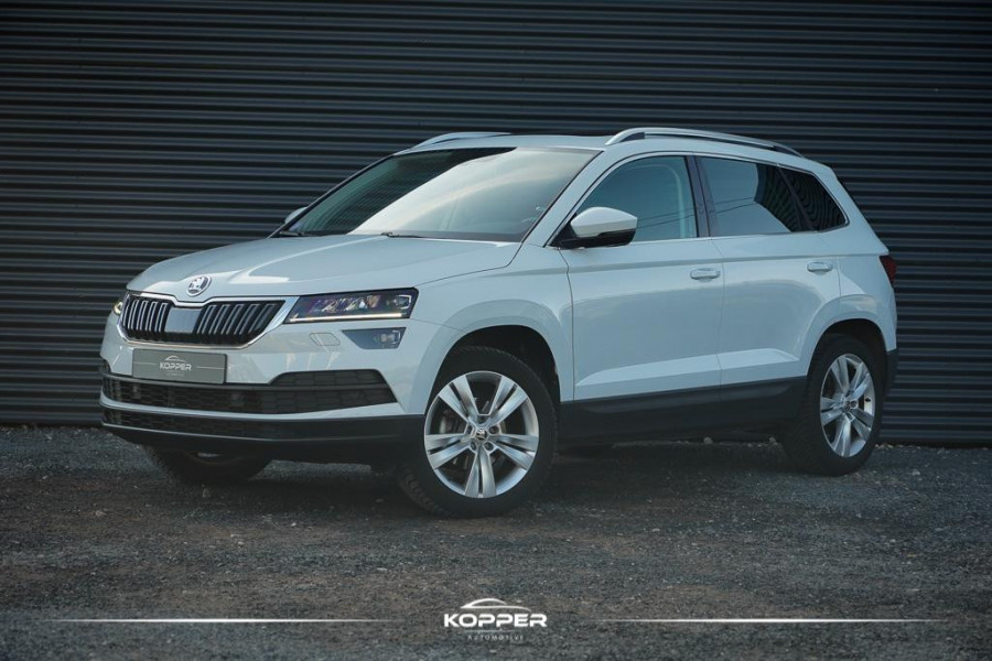 Škoda Karoq 1.5 TSI ACT Style Business / Pano / Trekhaak / Adaptive Cruise
