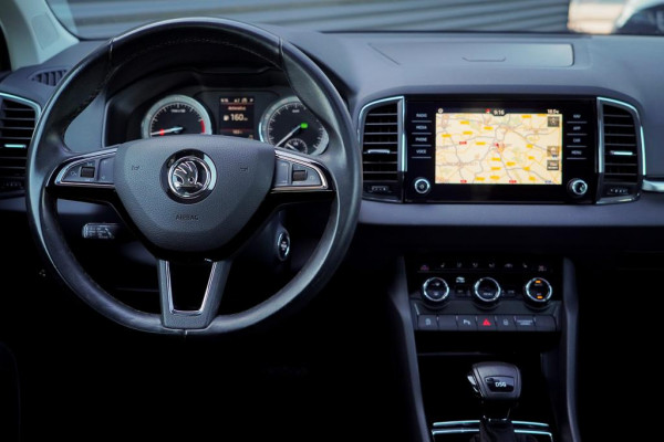 Škoda Karoq 1.5 TSI ACT Style Business / Pano / Trekhaak / Adaptive Cruise