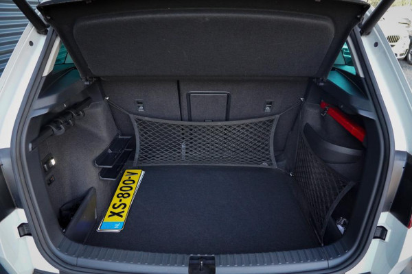 Škoda Karoq 1.5 TSI ACT Style Business / Pano / Trekhaak / Adaptive Cruise