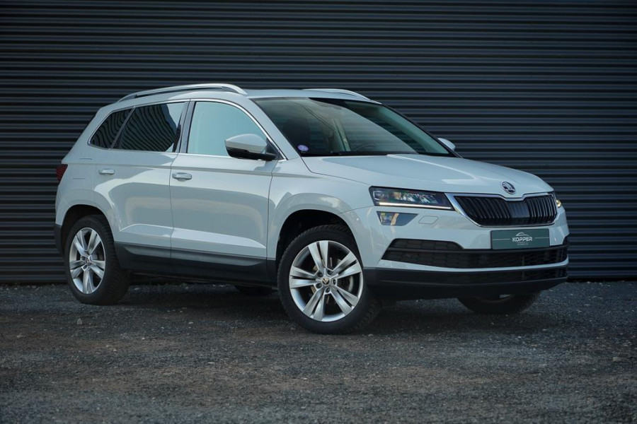 Škoda Karoq 1.5 TSI ACT Style Business / Pano / Trekhaak / Adaptive Cruise