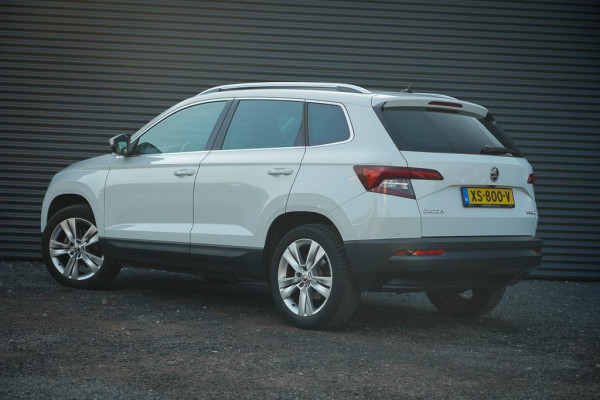 Škoda Karoq 1.5 TSI ACT Style Business / Pano / Trekhaak / Adaptive Cruise